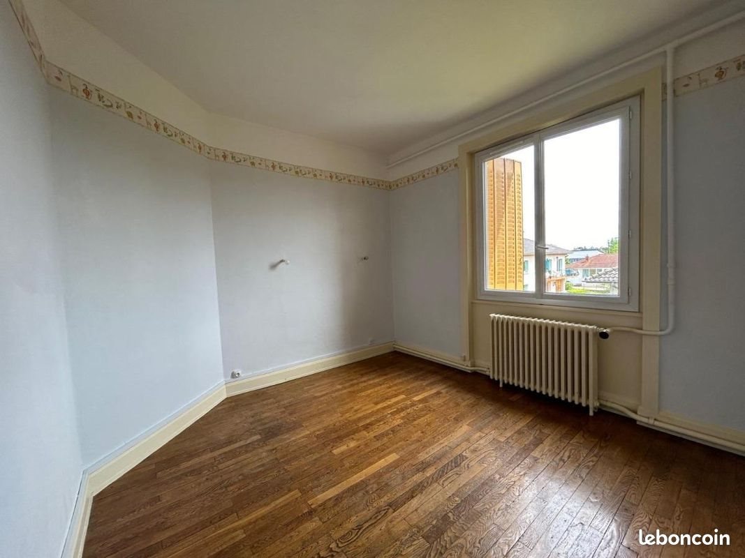 Appartement à louer, 79m², Saint-Denis-lès-Bourg