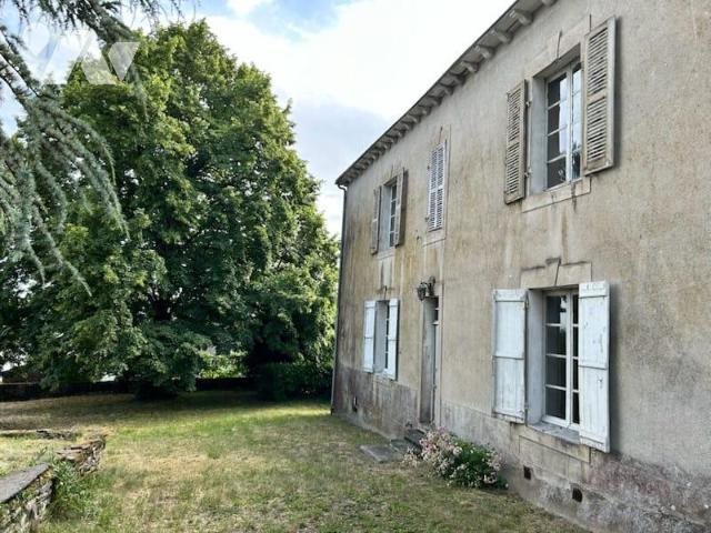 Maison à vendre, 183m², Rougé