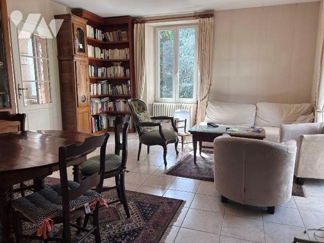Maison à vendre, 203m², Rougé
