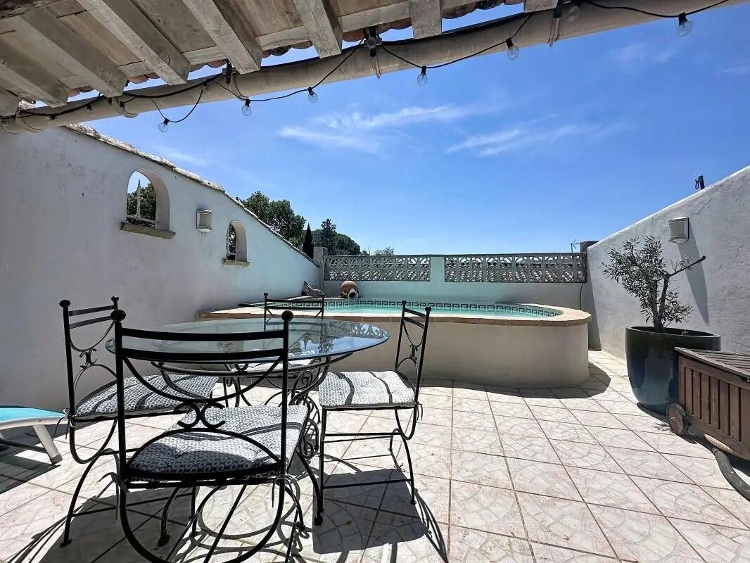 Maison à vendre, 117m², Saint-Nazaire-de-Pézan