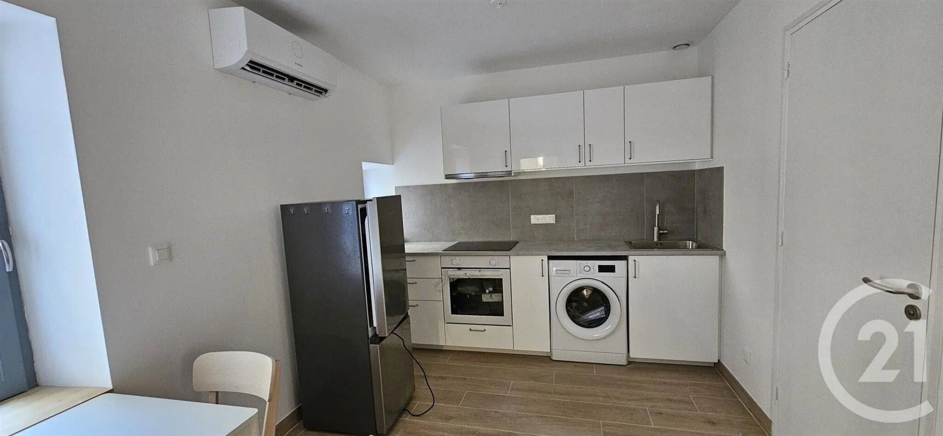 Appartement à louer, 27m², Forcalquier