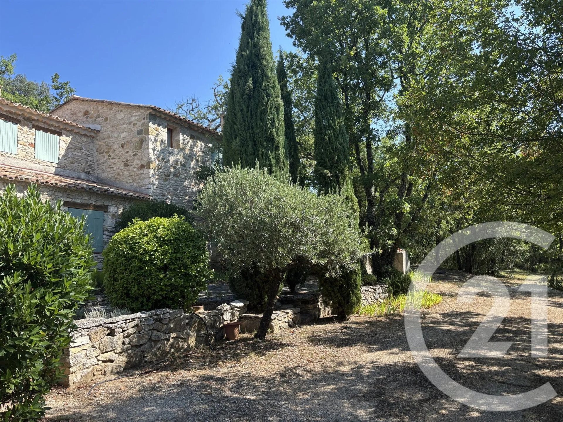 Maison à vendre, 156m², Simiane-la-Rotonde