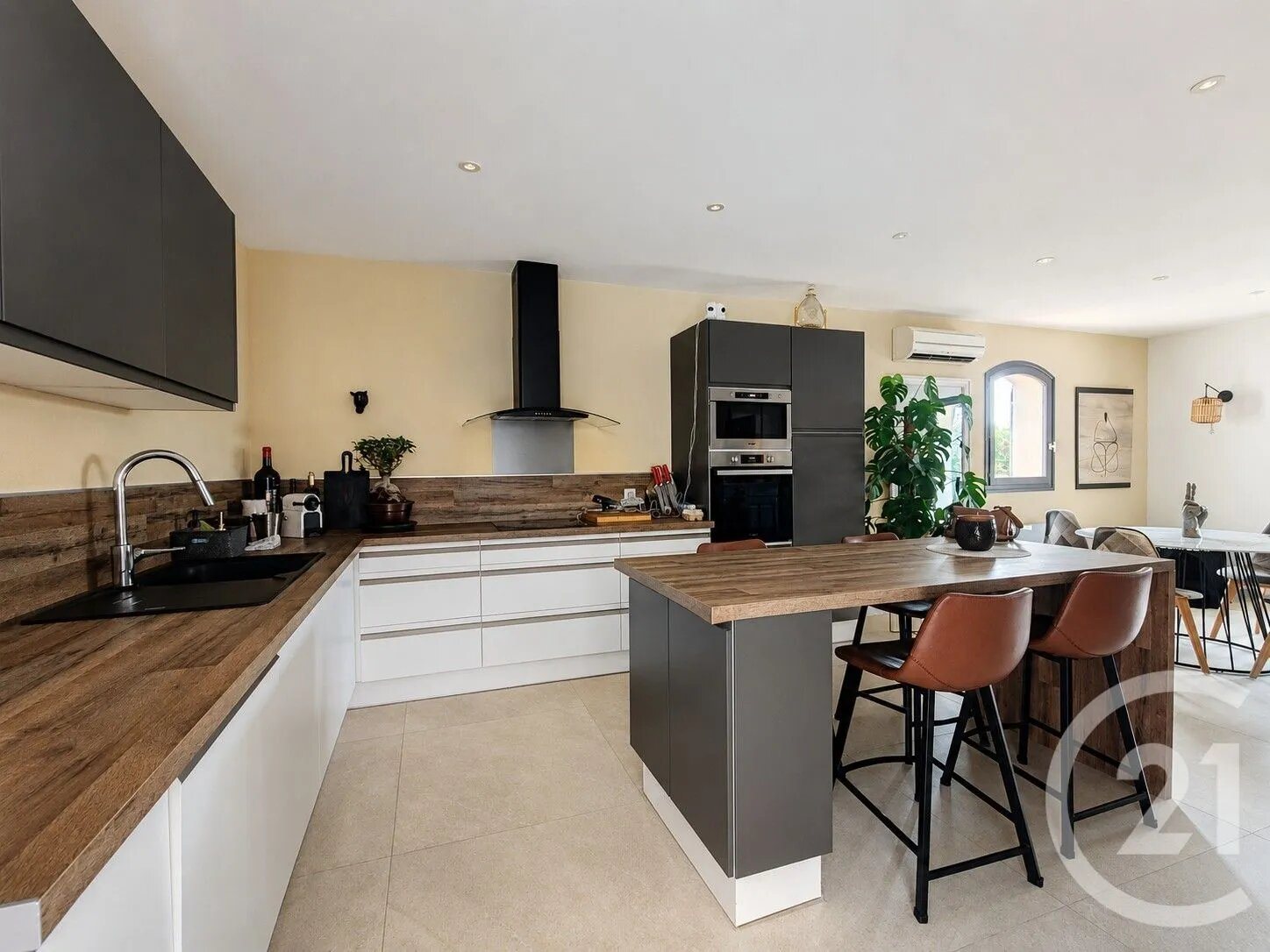 Maison à vendre, 113m², Forcalquier