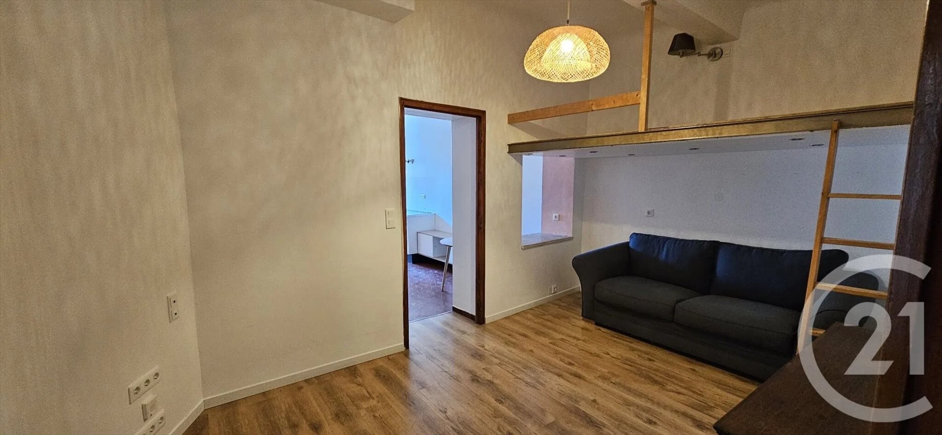 Appartement à louer, 49m², Forcalquier