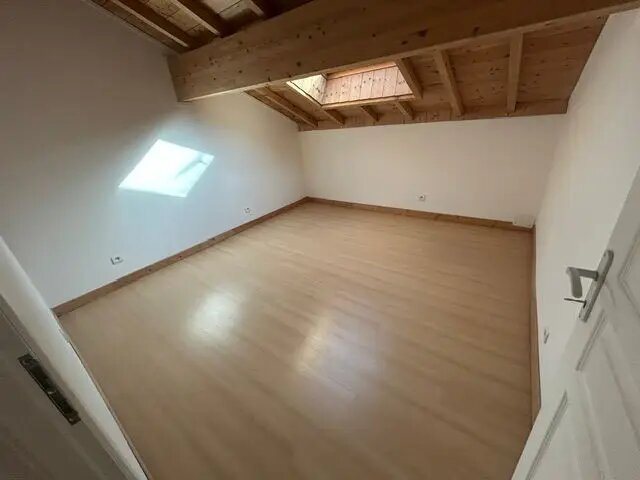 Appartement à louer, 27m², Valence
