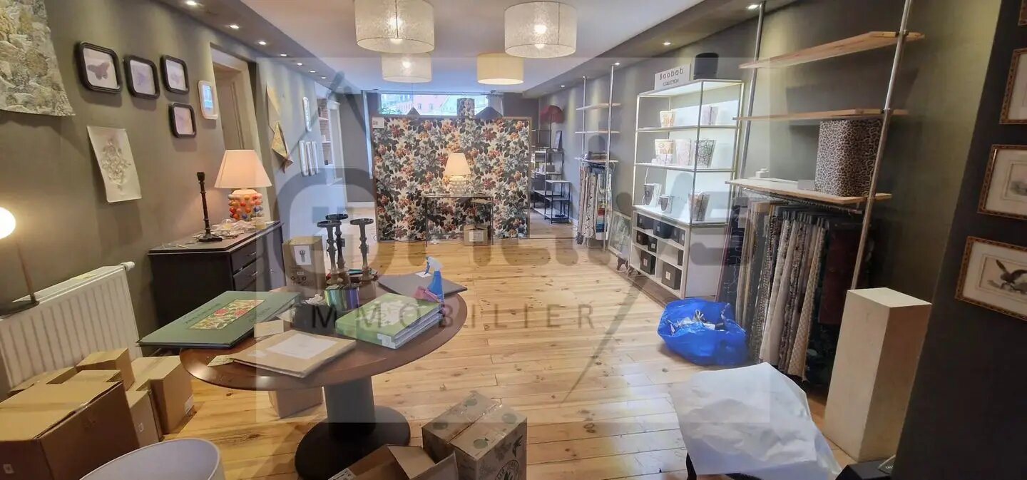 Maison à vendre, 266m², Cassel