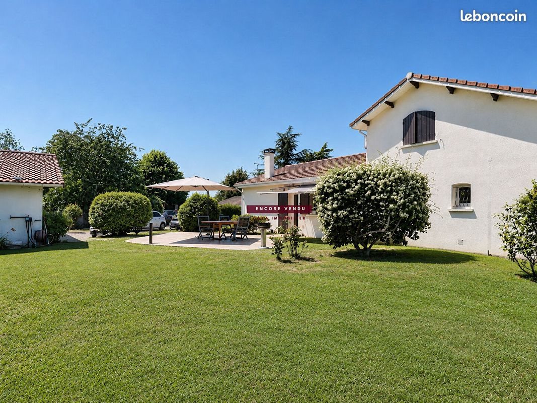 Maison à vendre, 132m², Salleboeuf