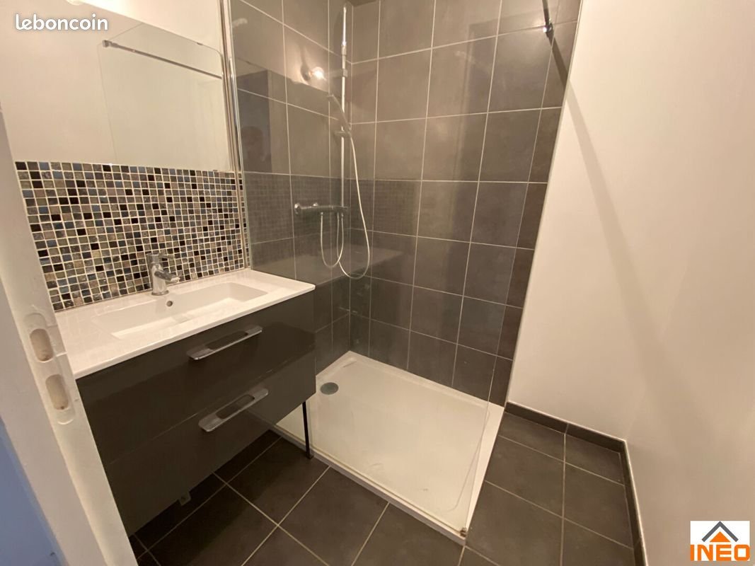 Maison à louer, 89m², Vignoc