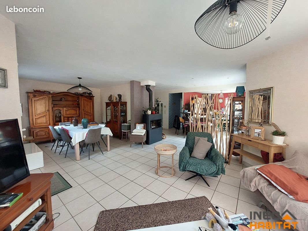 Maison à vendre, 125m², Saint-Domineuc