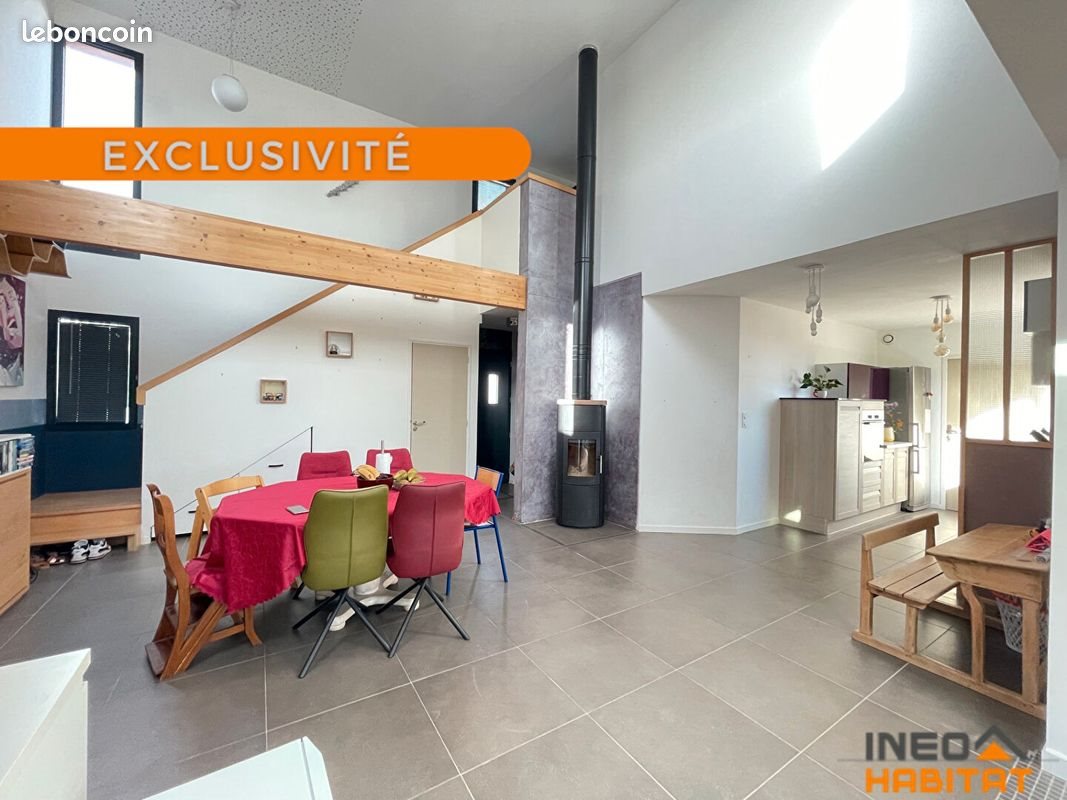 Maison à vendre, 105m², La Mézière