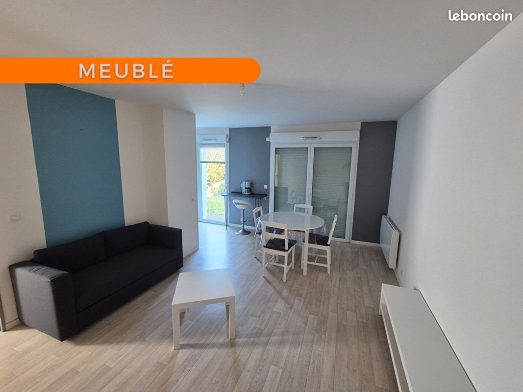 Appartement à louer, 47m², Melesse