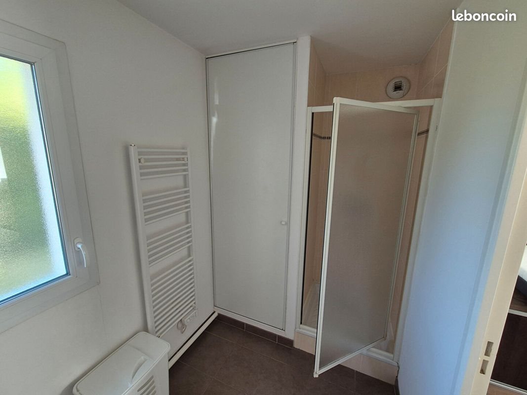 Appartement à louer, 47m², Melesse