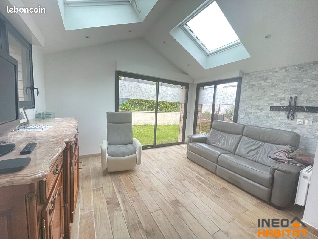 Maison à vendre, 106m², Melesse