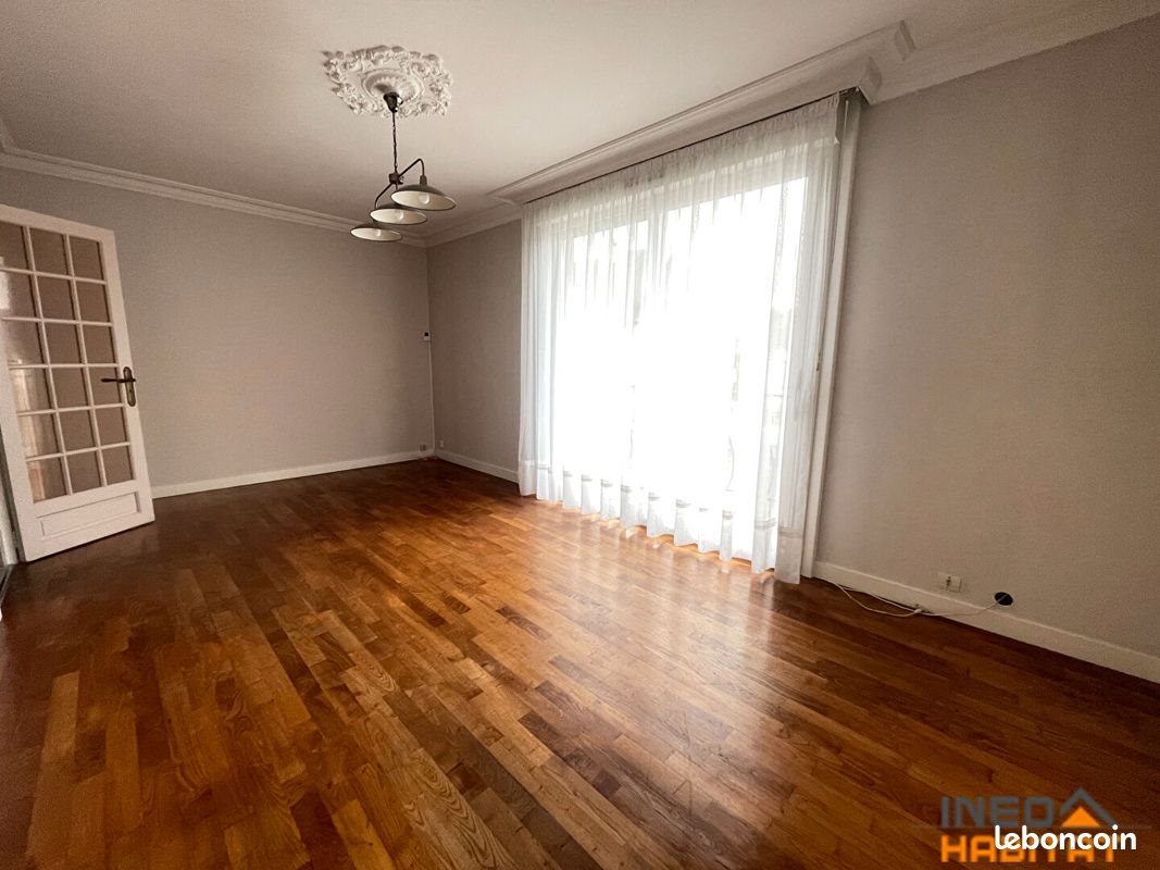 Maison à vendre, 91m², La Mézière