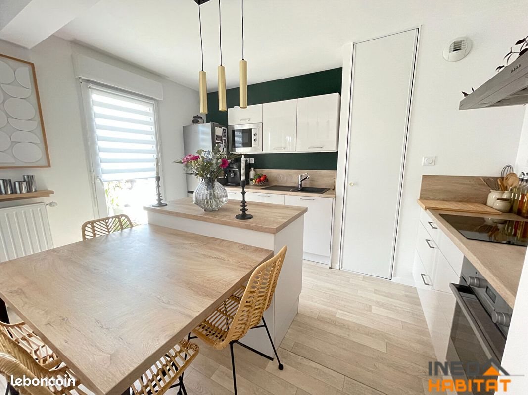 Appartement à vendre, 61m², La Mézière