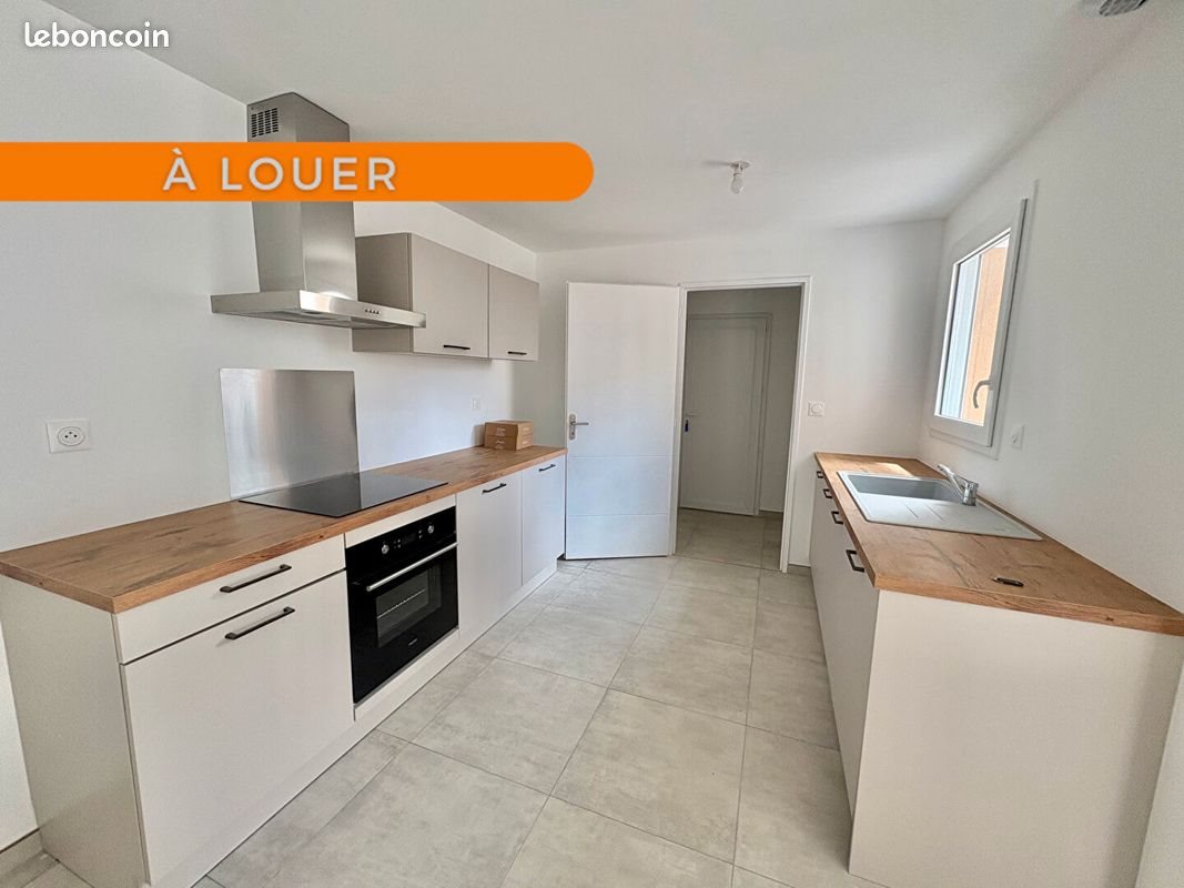 Maison à louer, 115m², Tinténiac