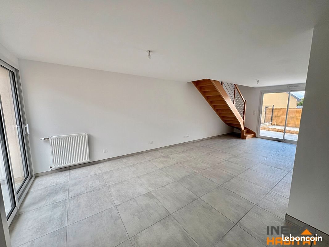 Maison à louer, 115m², Tinténiac