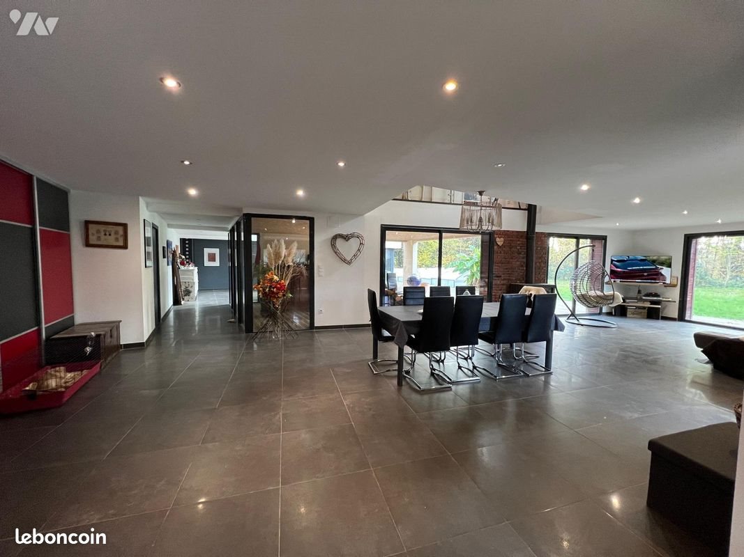 Maison à vendre, 347m², Résigny