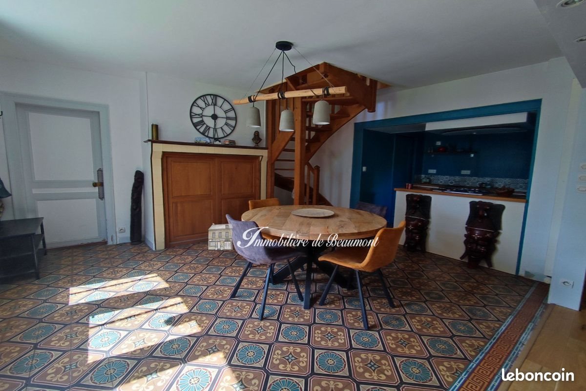 Maison à vendre, 129m², Beaumont-le-Roger