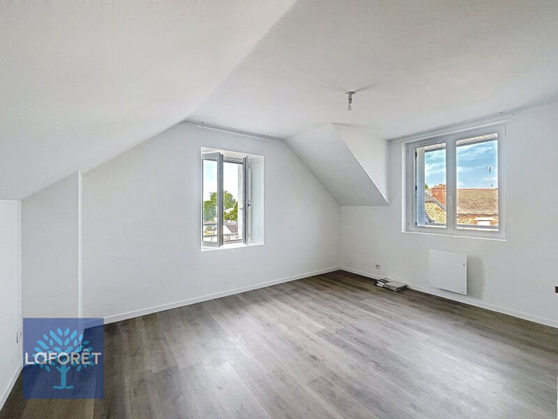Appartement à louer, 75m², Fougères