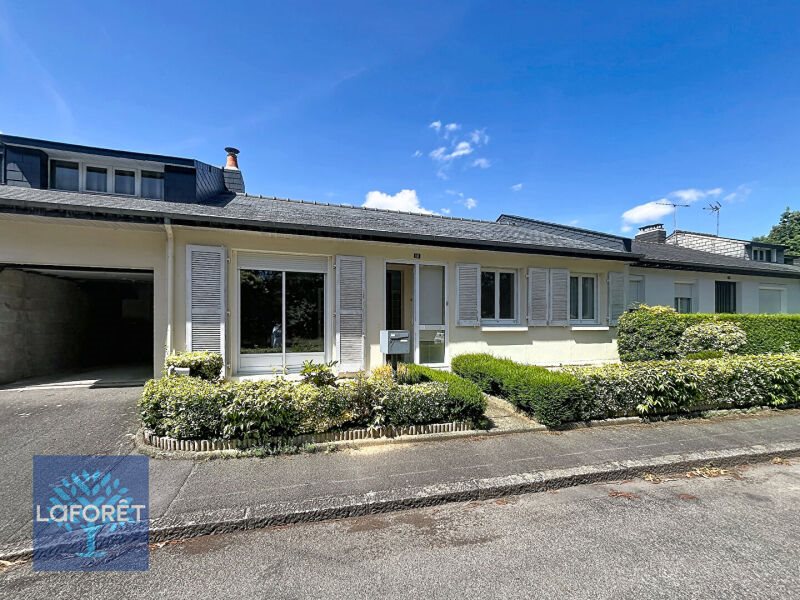 Maison à louer, 76m², Fougères