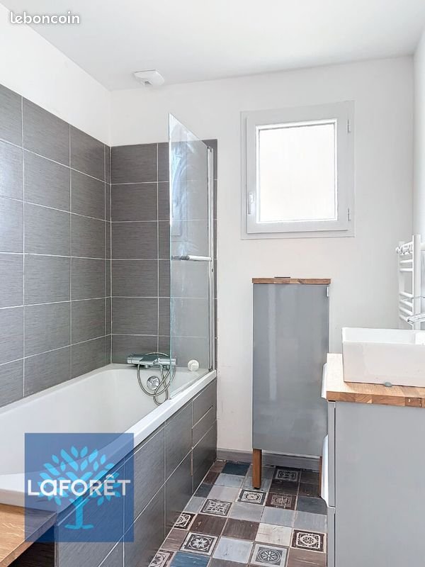 Maison à louer, 76m², Chasné-sur-Illet