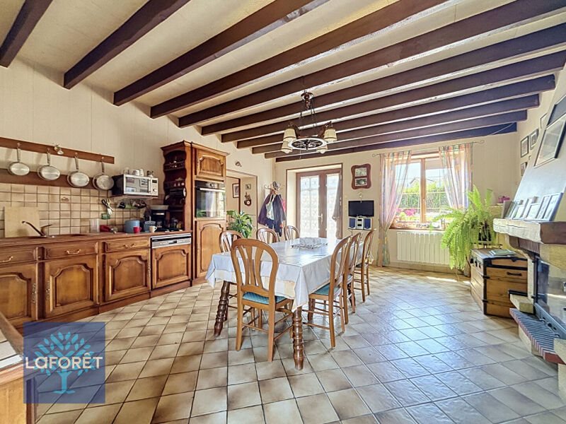 Maison à vendre, 125m², Saint-Germain-en-Coglès