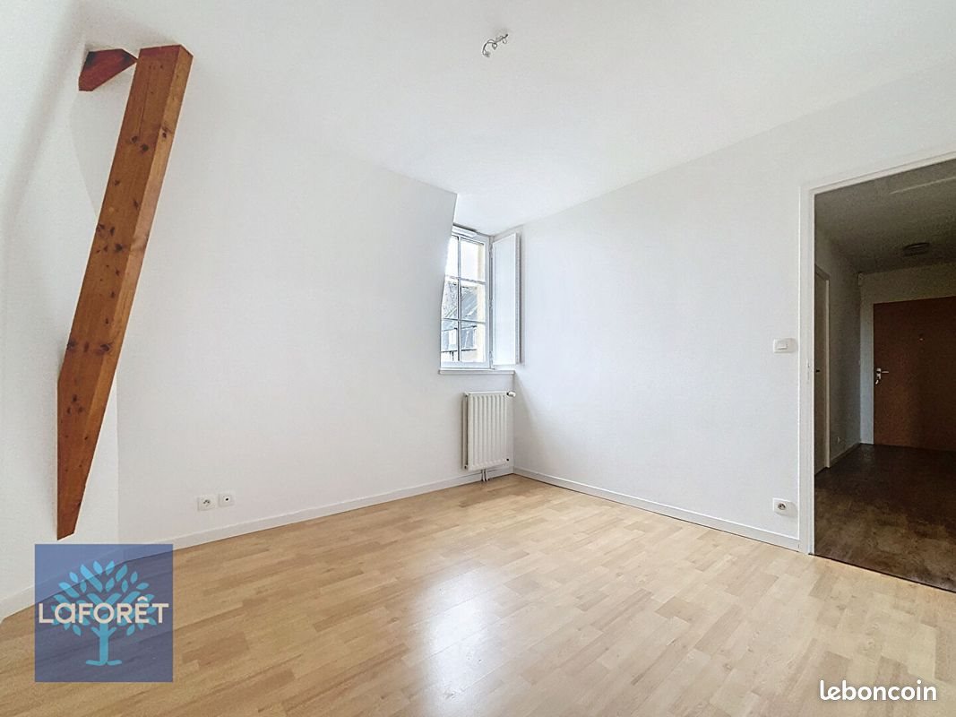 Appartement à louer, 51m², Fougères