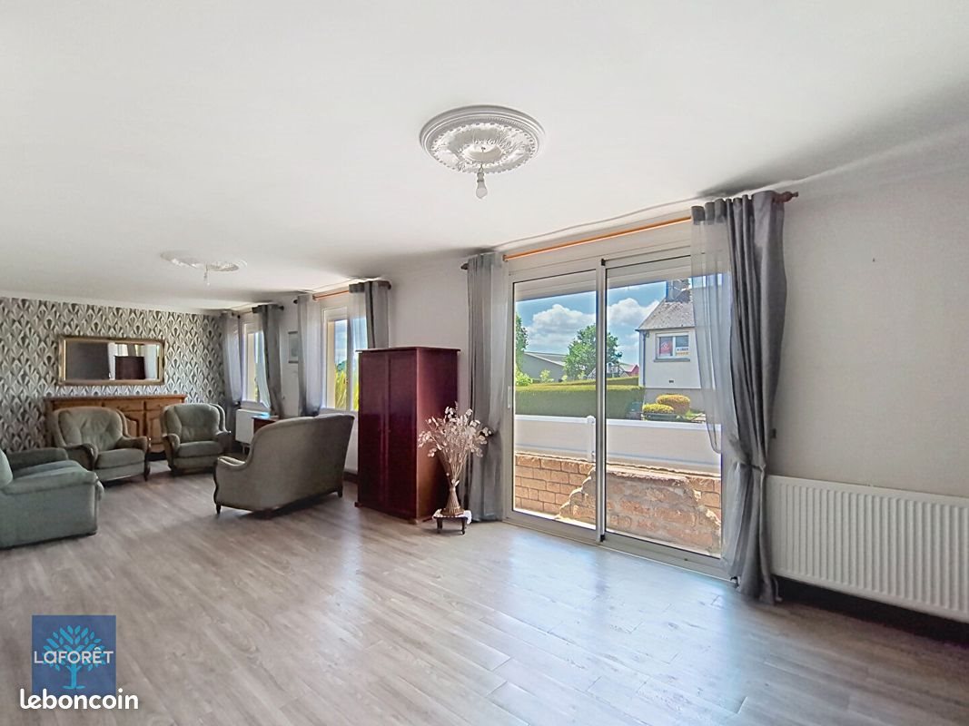 Maison à vendre, 130m², Fougerolles-du-Plessis