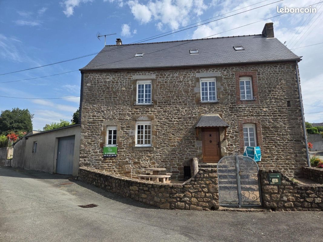 Maison à vendre, 151m², Saint-Georges-Buttavent