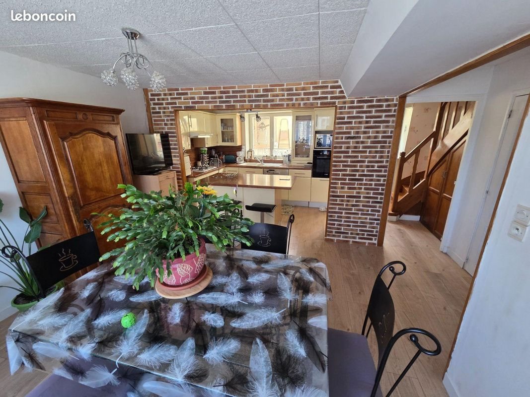 Maison à vendre, 80m², Saint-Fraimbault