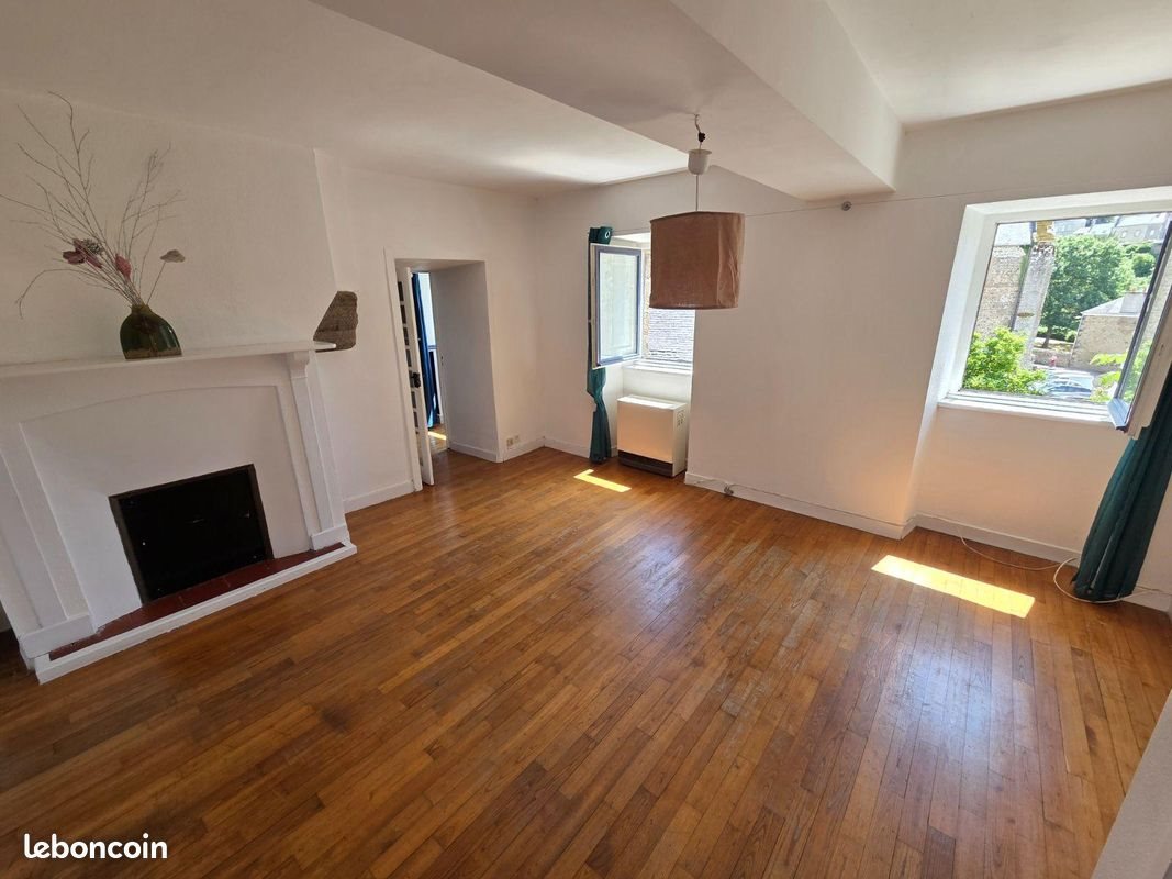 Maison à vendre, 187m², Ambrières-les-Vallées