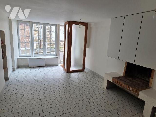 Maison à vendre, 75m², Ambrières-les-Vallées