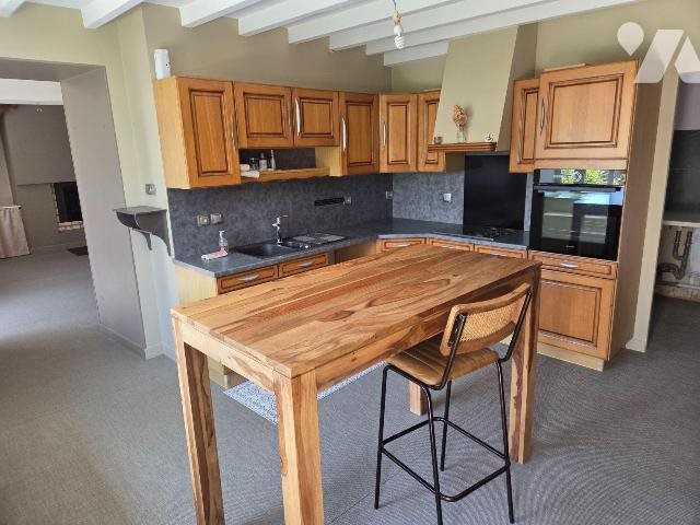 Maison à vendre, 187m², Ambrières-les-Vallées