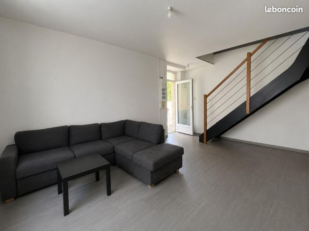 Appartement à louer, 68m², Berru