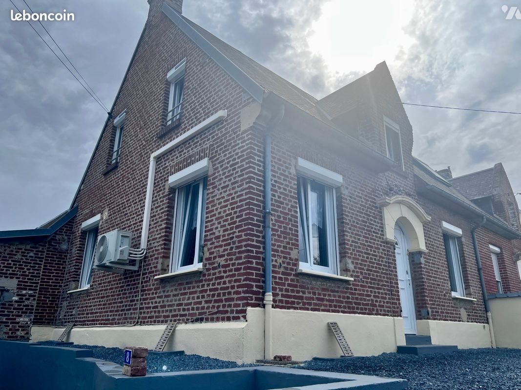 Maison à vendre, 127m², Etreillers