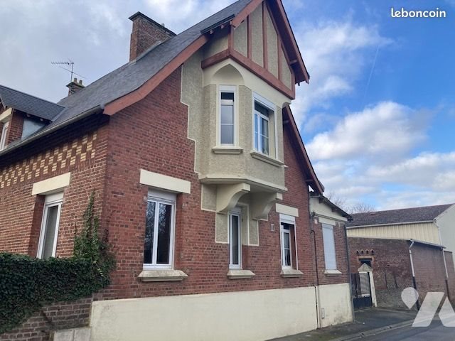 Maison à vendre, 250m², Etreillers