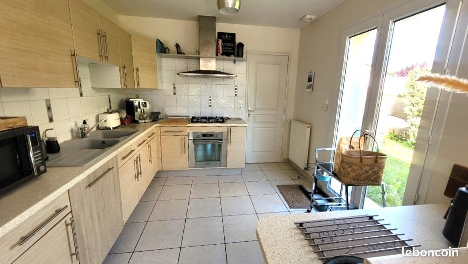 Maison à vendre, 85m², Feuguerolles-Bully