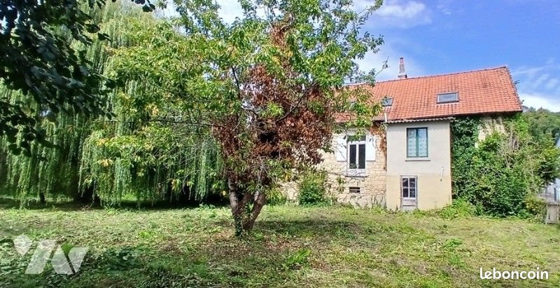 Maison à vendre, 136m², Bassoles-Aulers