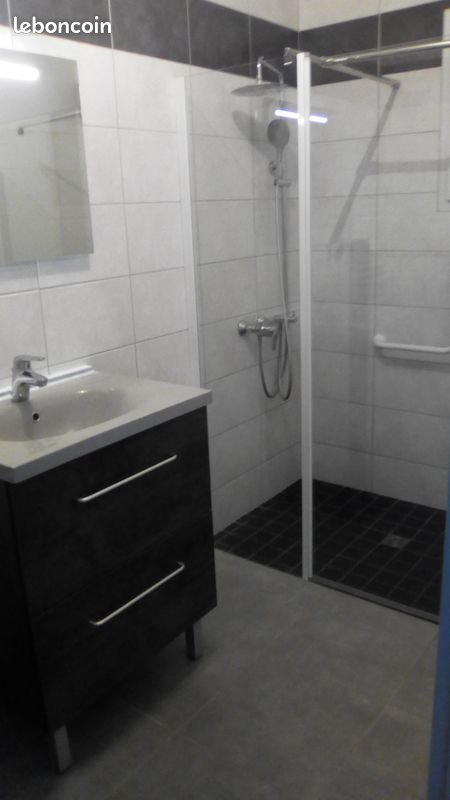 Maison à louer, 72m², Rânes