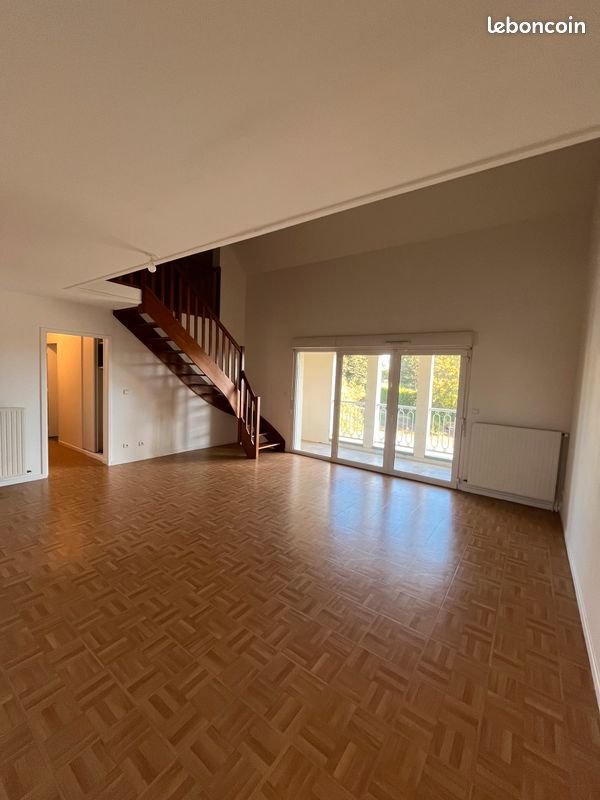 Appartement à louer, 135m², Sées