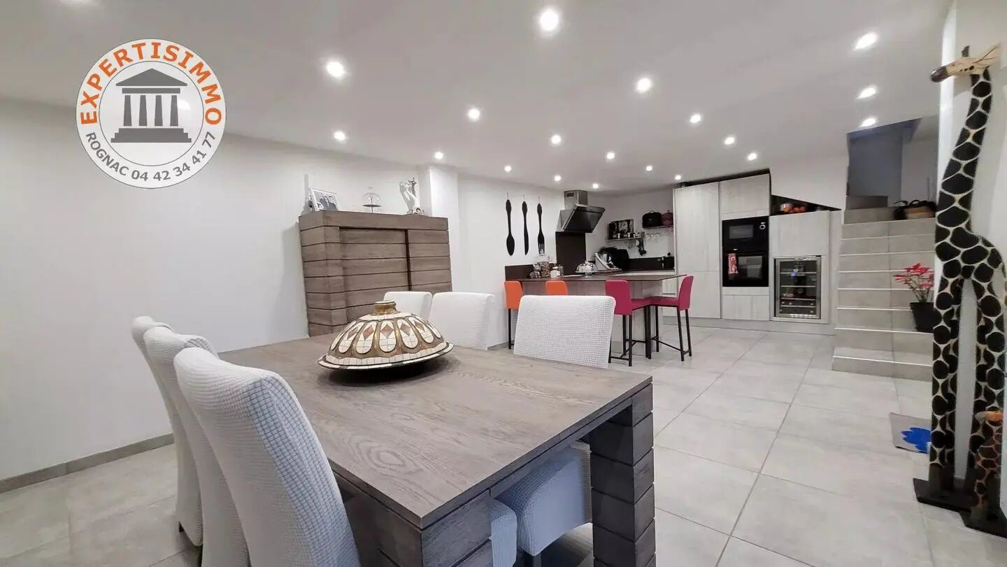 Maison à vendre, 135m², Rognac