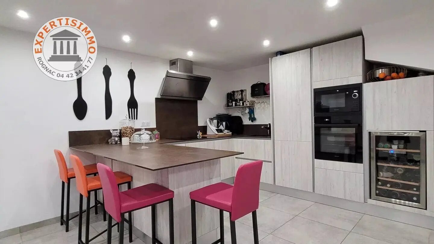 Maison à vendre, 135m², Rognac