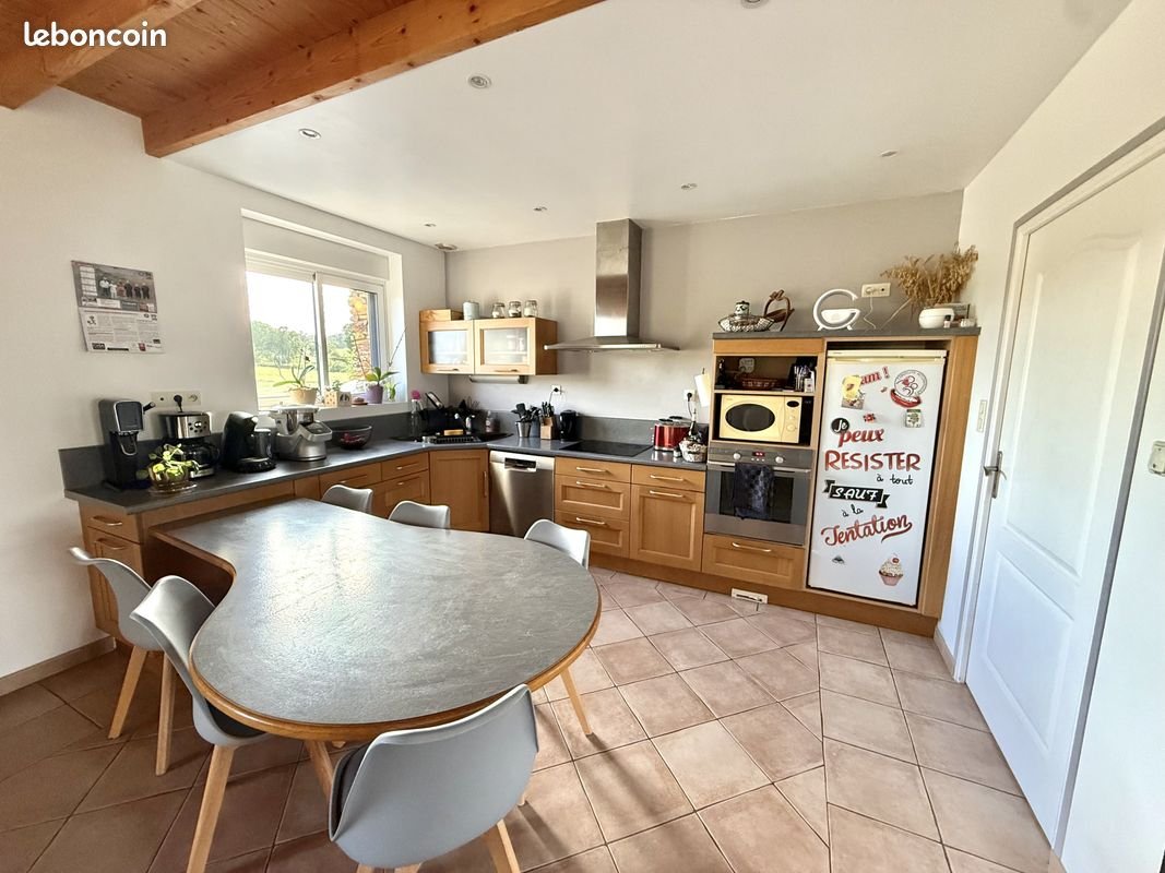 Maison à vendre, 176m², Armaillé