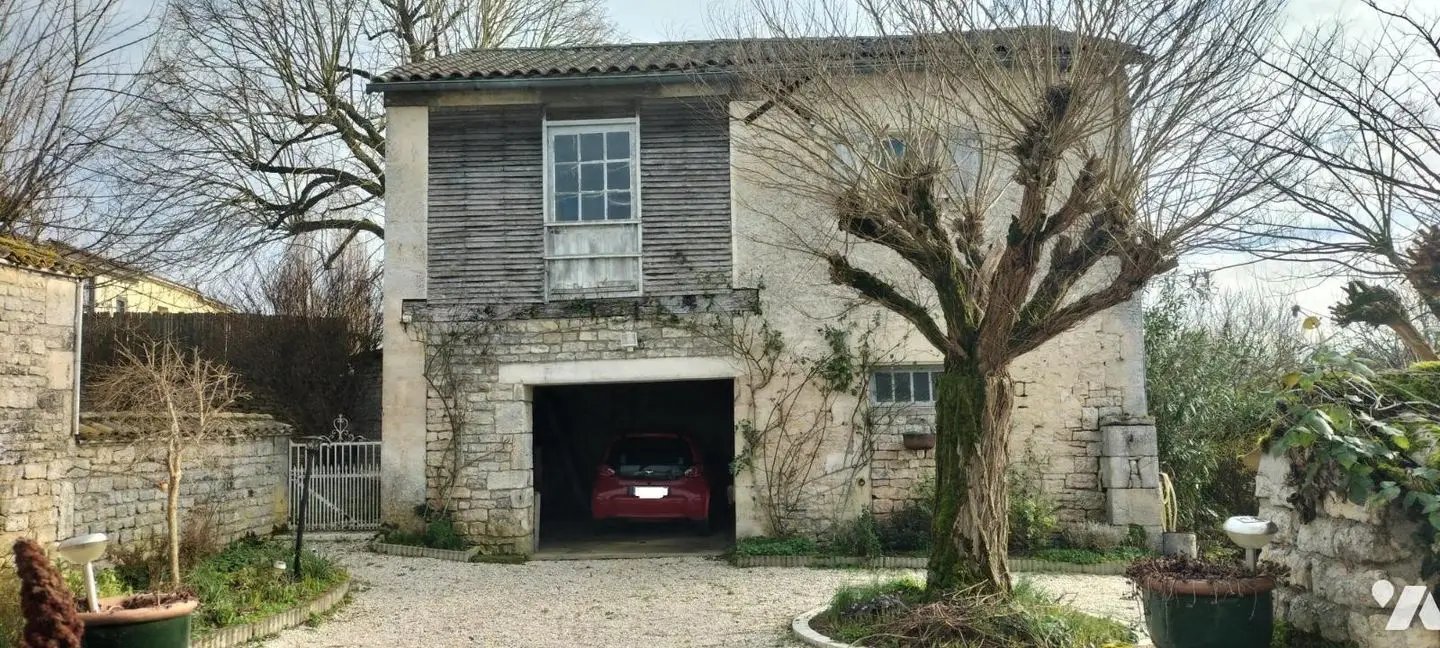 Maison à vendre, 270m², Périgné