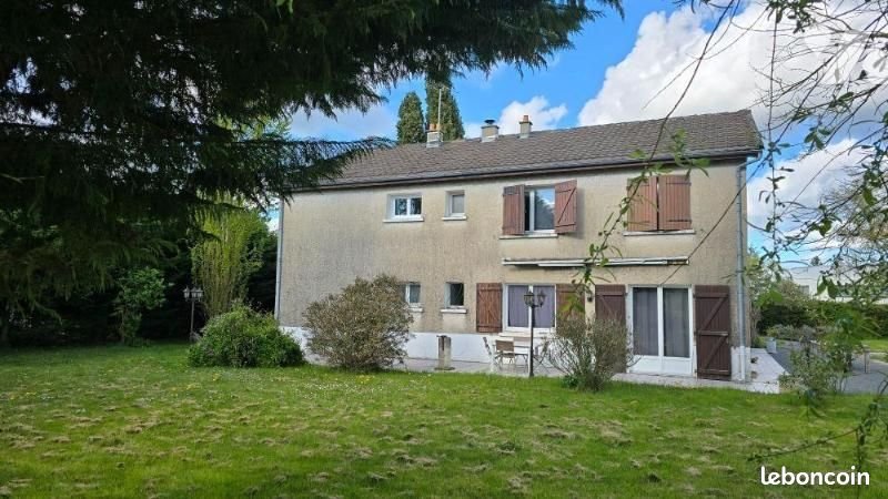 Maison à vendre, 196m², Brioux-sur-Boutonne