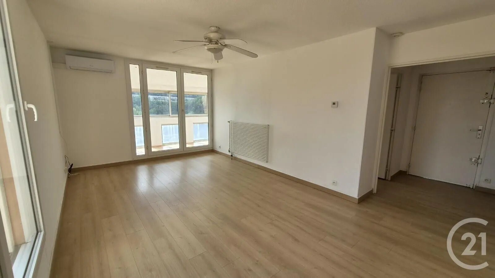 Appartement à louer, 63m², Valbonne