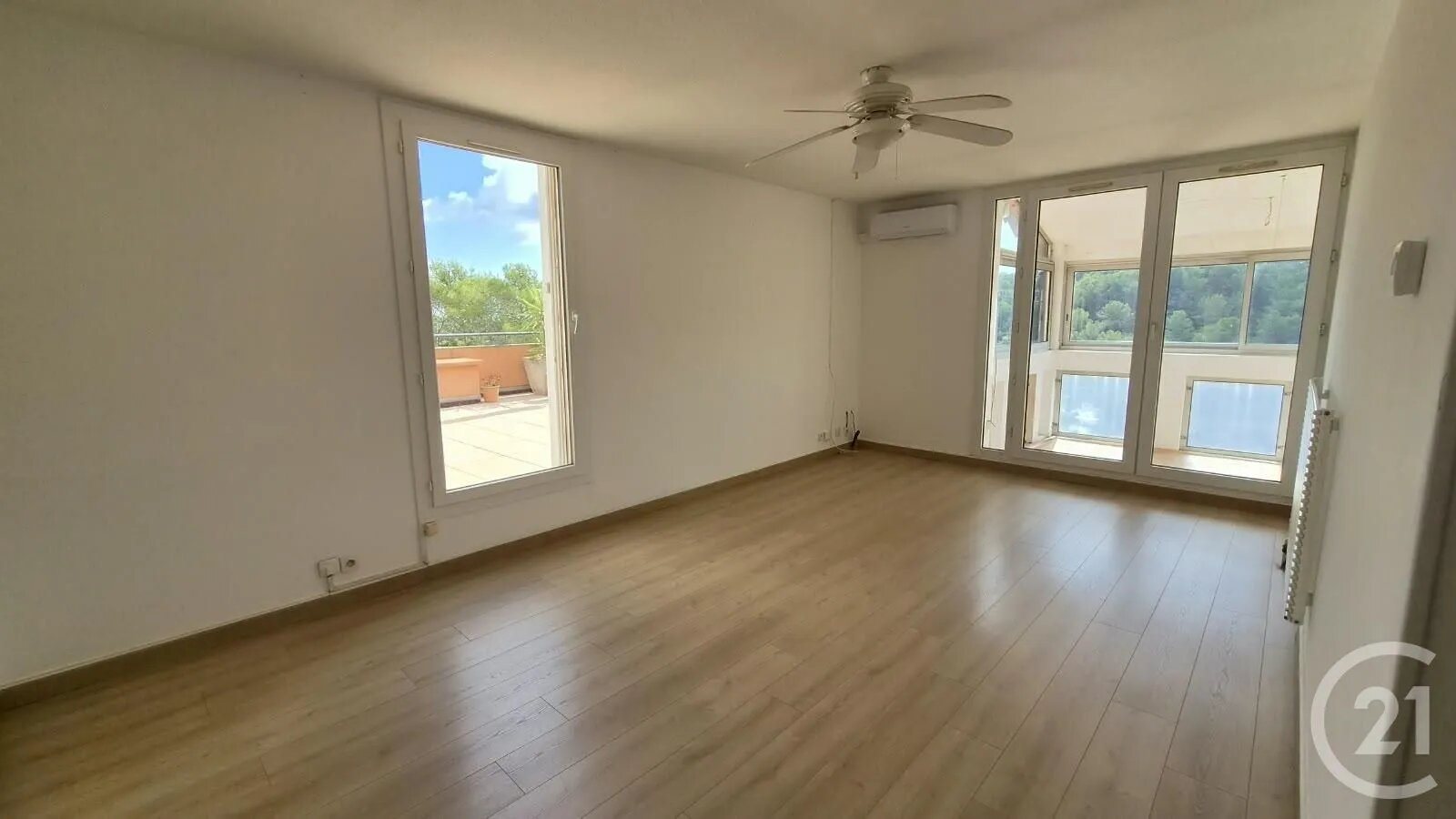 Appartement à louer, 63m², Valbonne