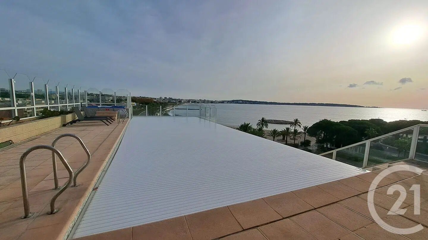 Appartement à louer, 25m², Vallauris