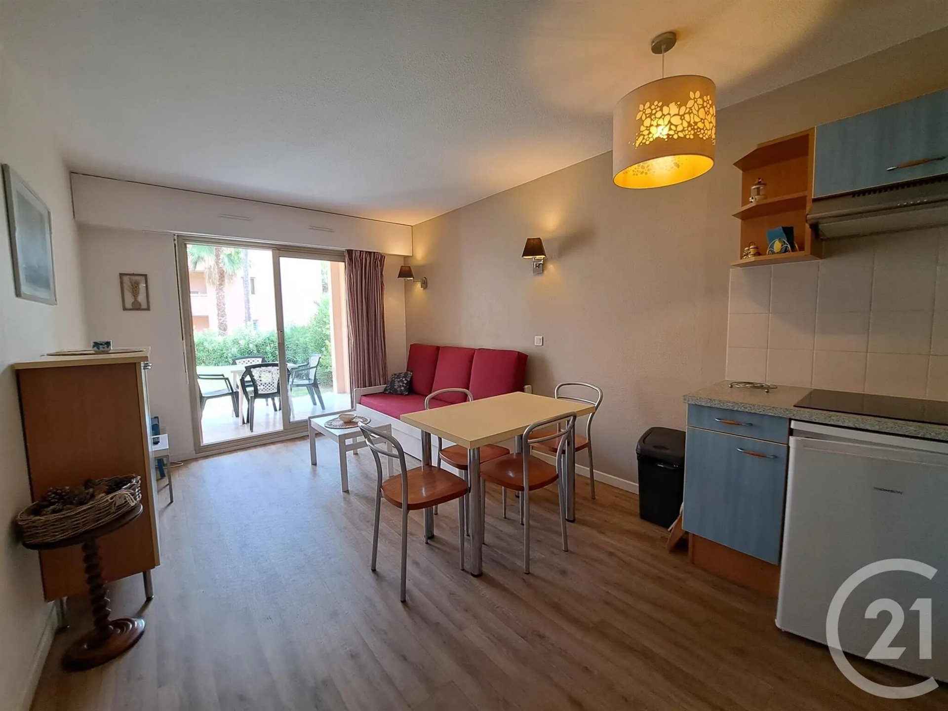 Appartement à louer, 28m², Vallauris